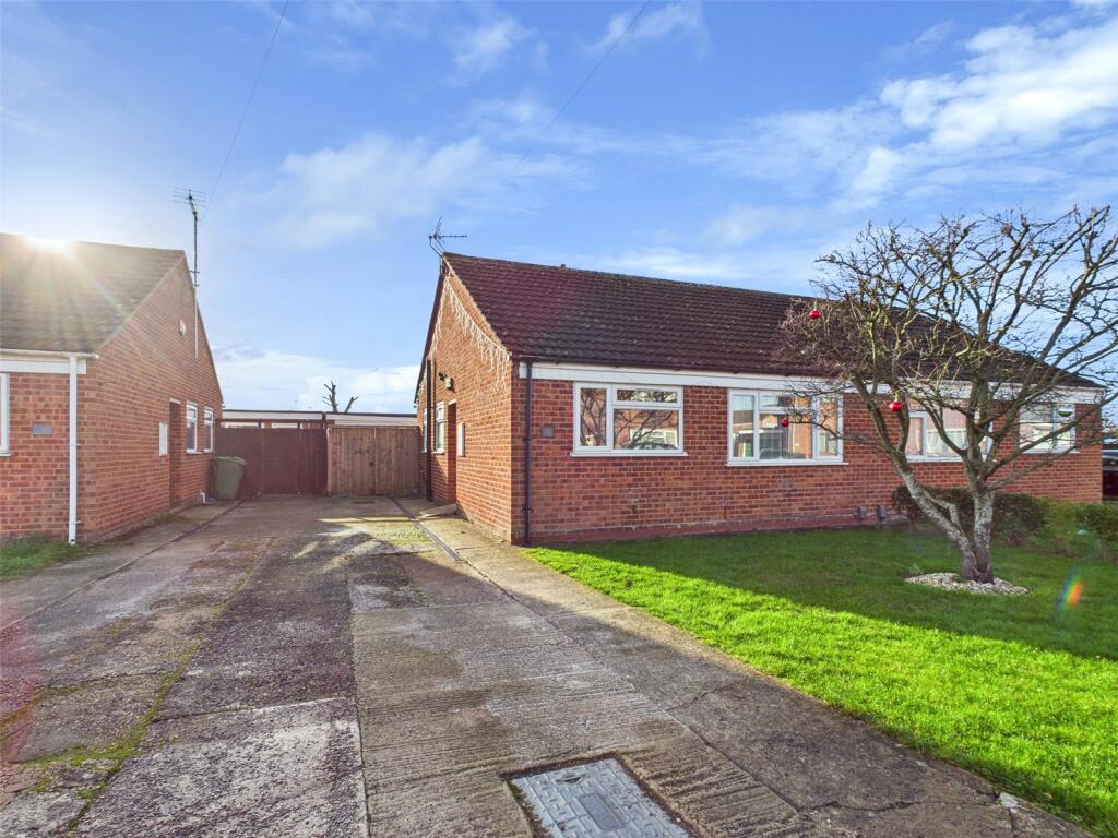 Courtfield Road, Quedgeley, Gloucester, Gloucestershire, GL2