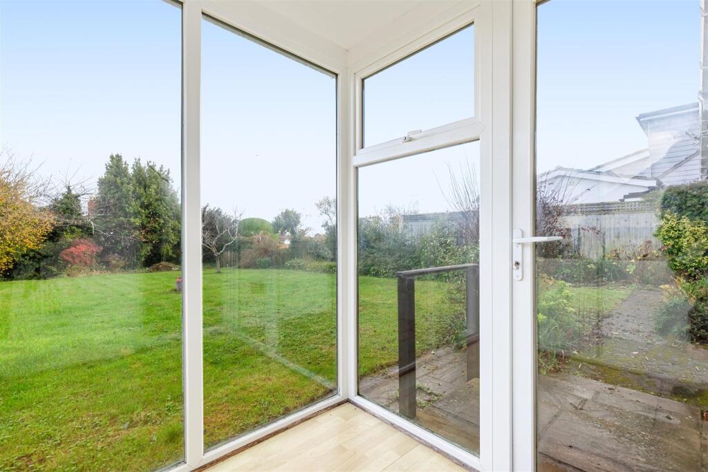 A12 - Red Tor, Seaway Lane Torquay - 251113.jpg