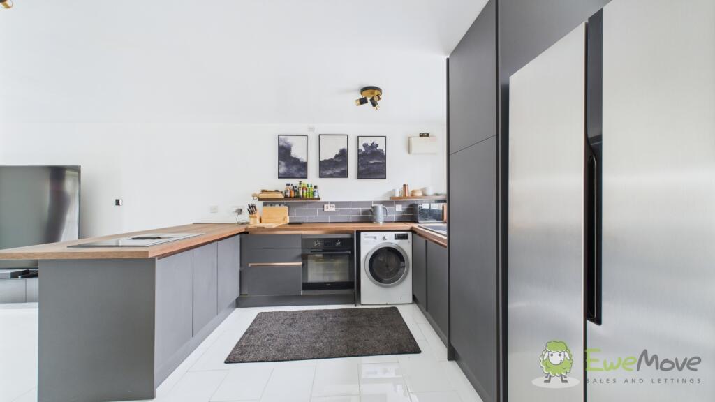 4a7a6d2238094e0db4c5e10ddfe6a630_95_CAM03669G0-PR0