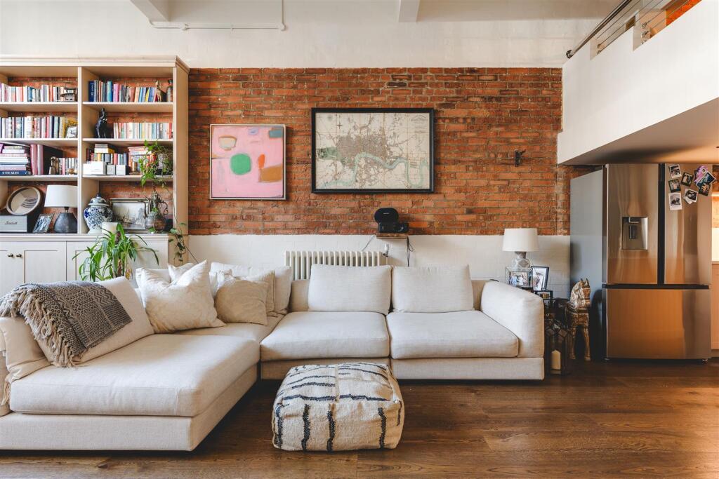 Academy Apartments-14.jpg