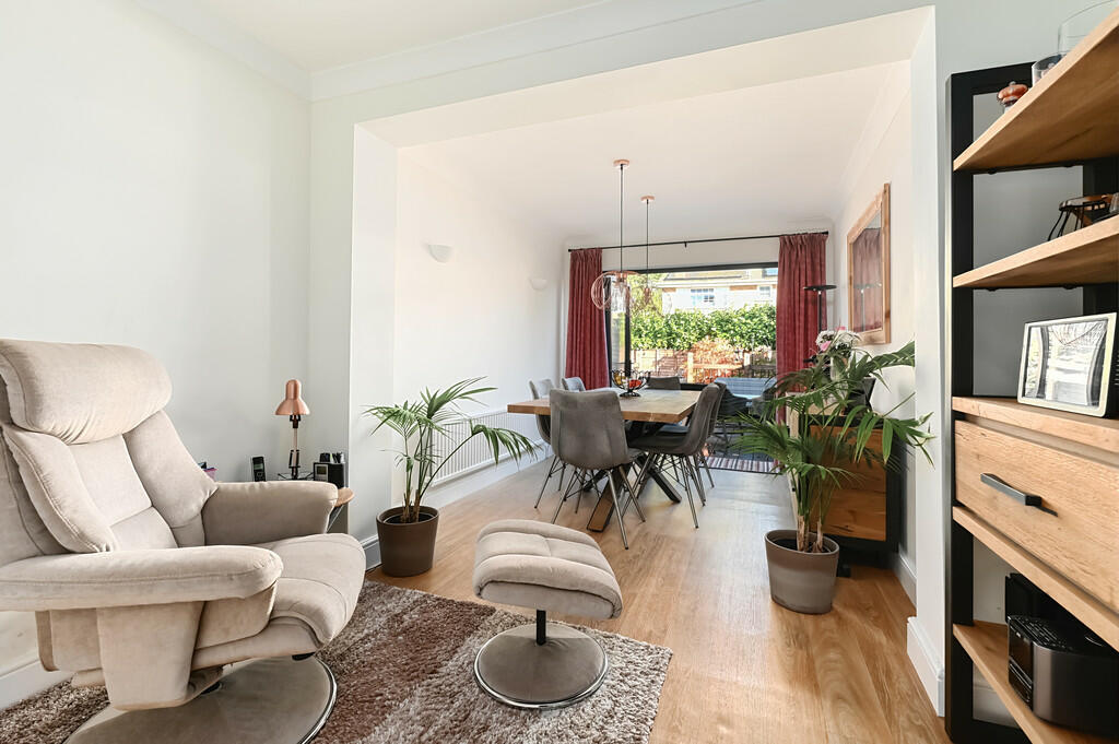 55 Hanover Garden...