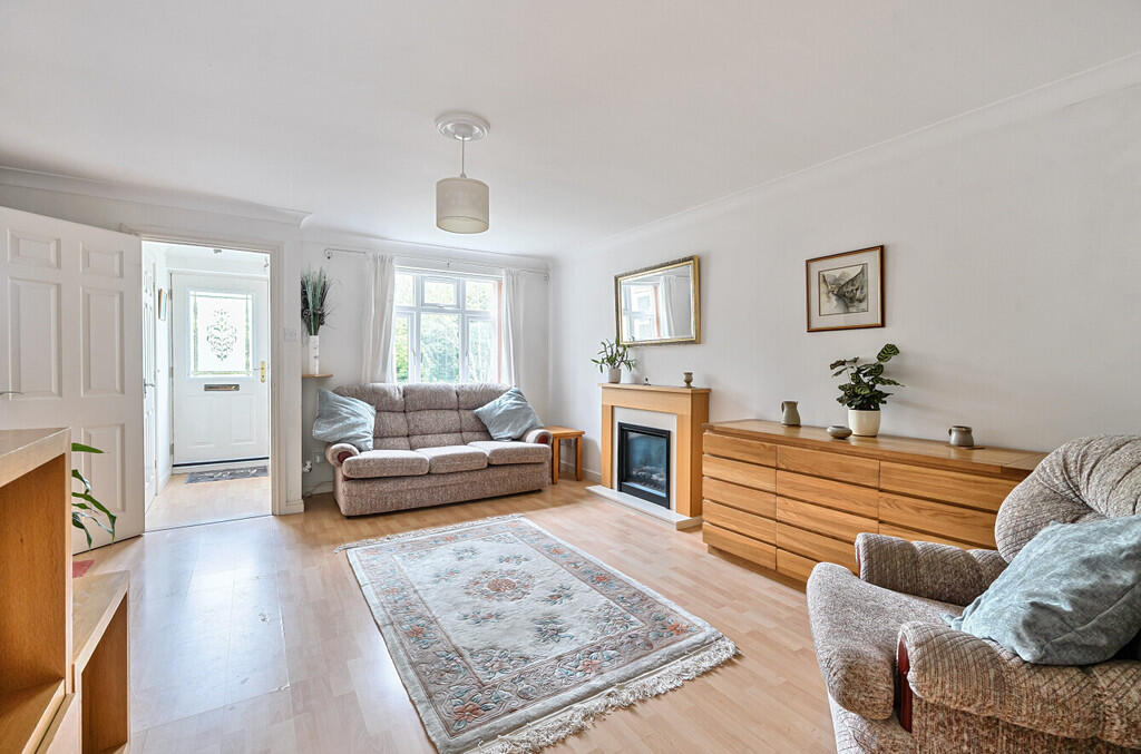 1329521-10-6880b6...