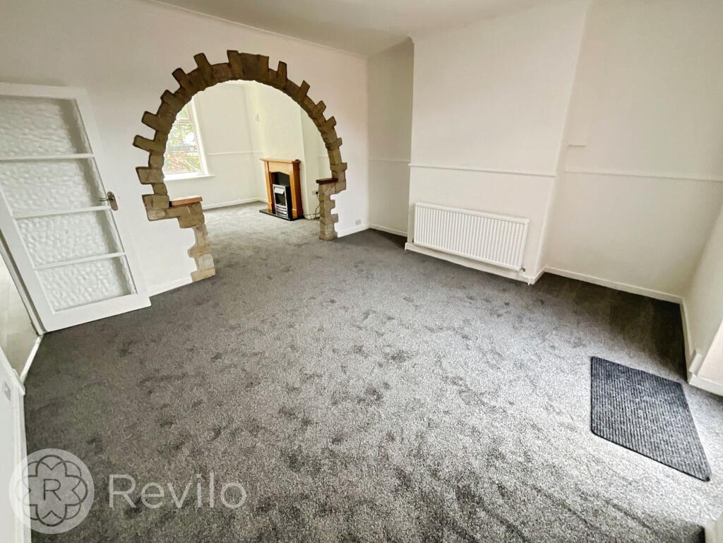 Sitting/Dining room