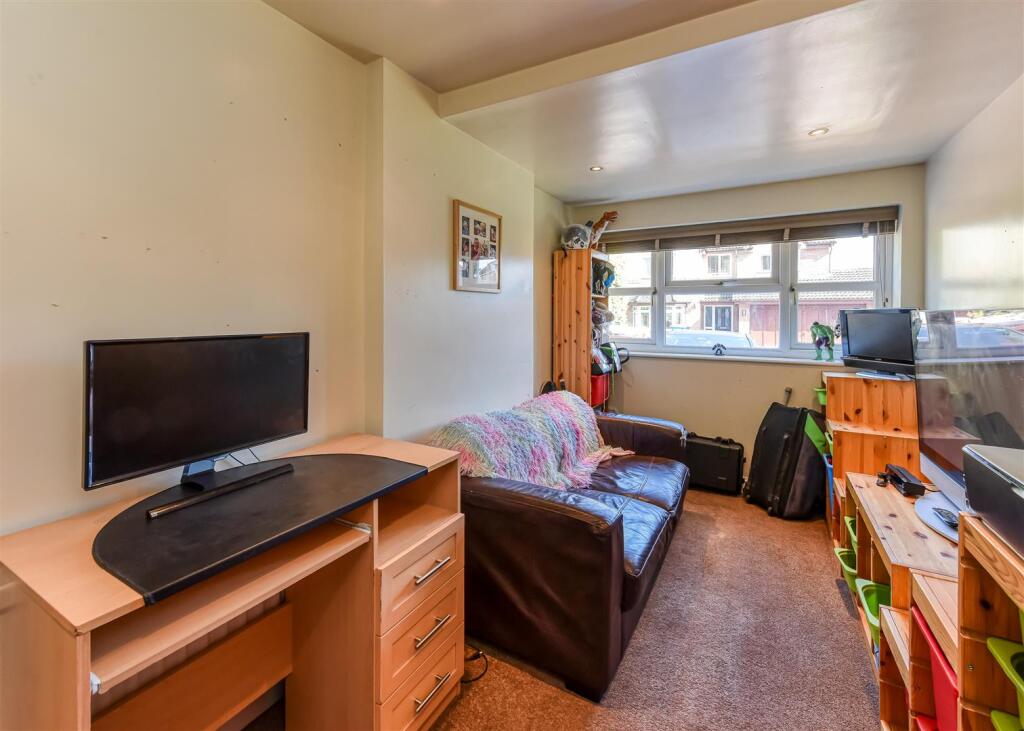 35 Hellier Drive-Family Room.jpg