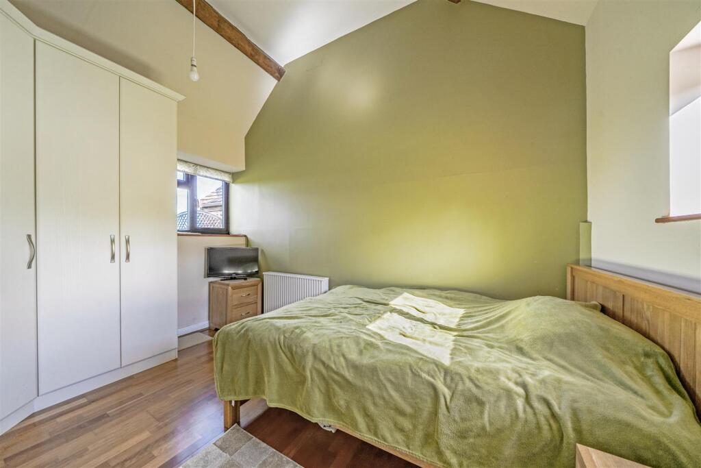 20 Manor Drive, Worthington