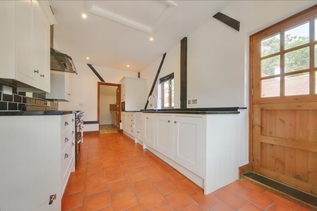 Kitchen.jpg