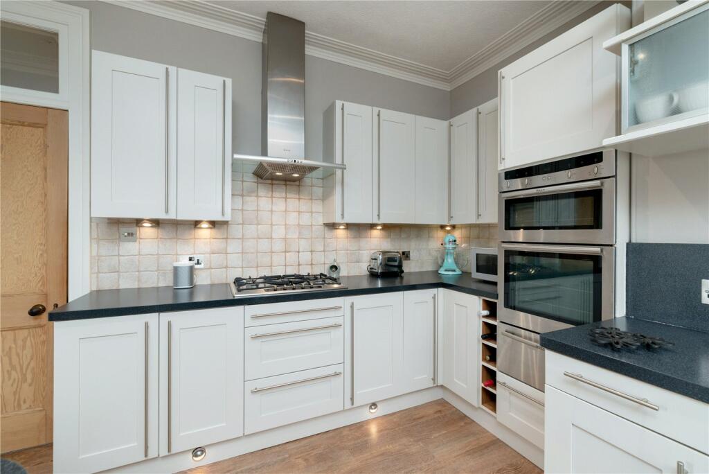 Moira Terrace 25