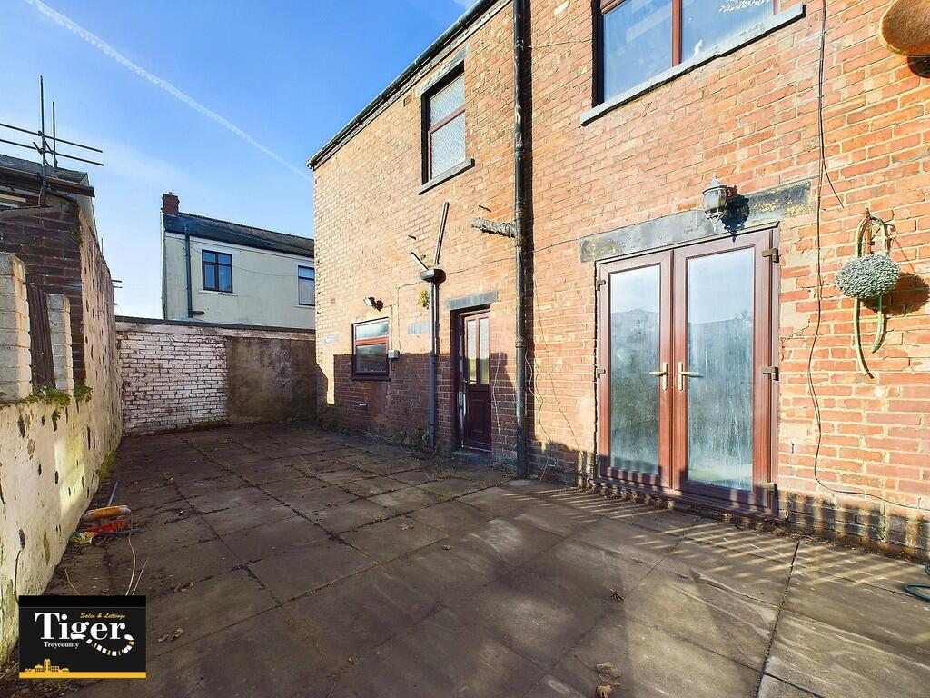 CAM02176G0-PR0402...