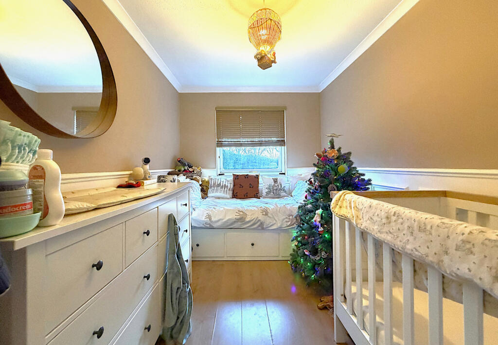 Grange Gardens, Southgate, London, N14