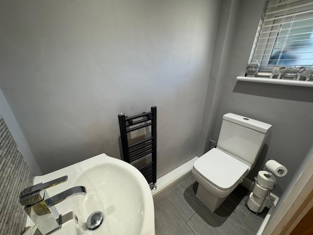 CLOAKROOM