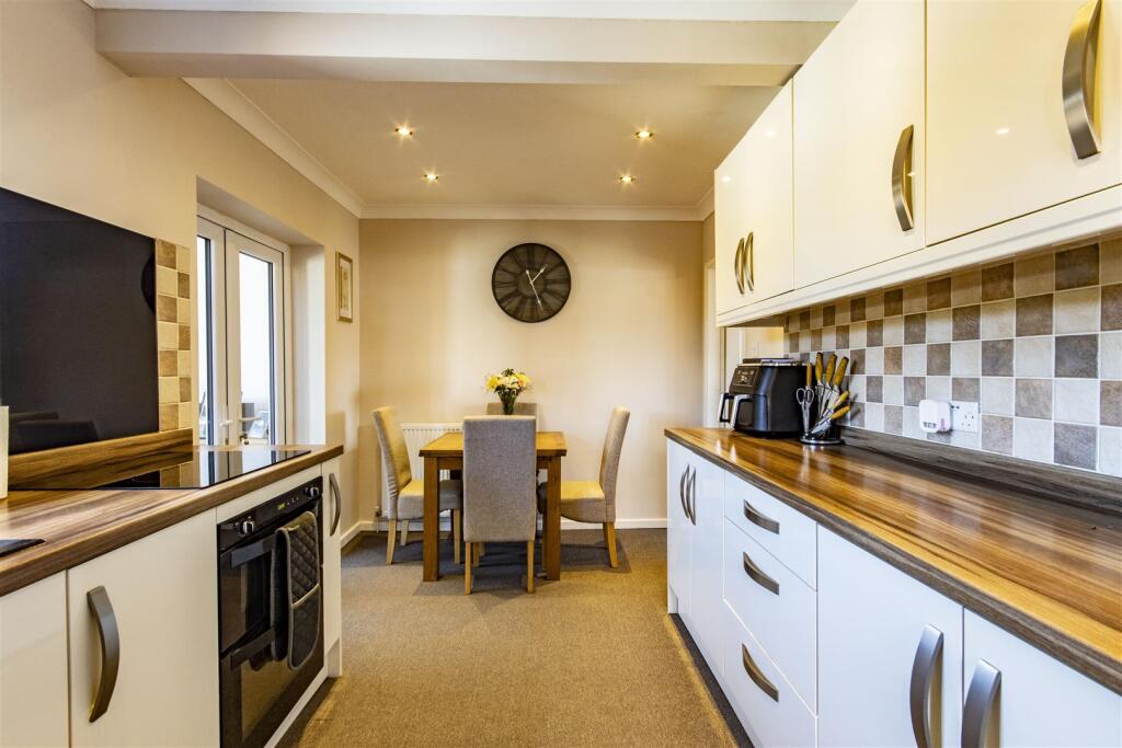 Modern Kitchen/Diner