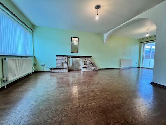 Reception Room.jpeg
