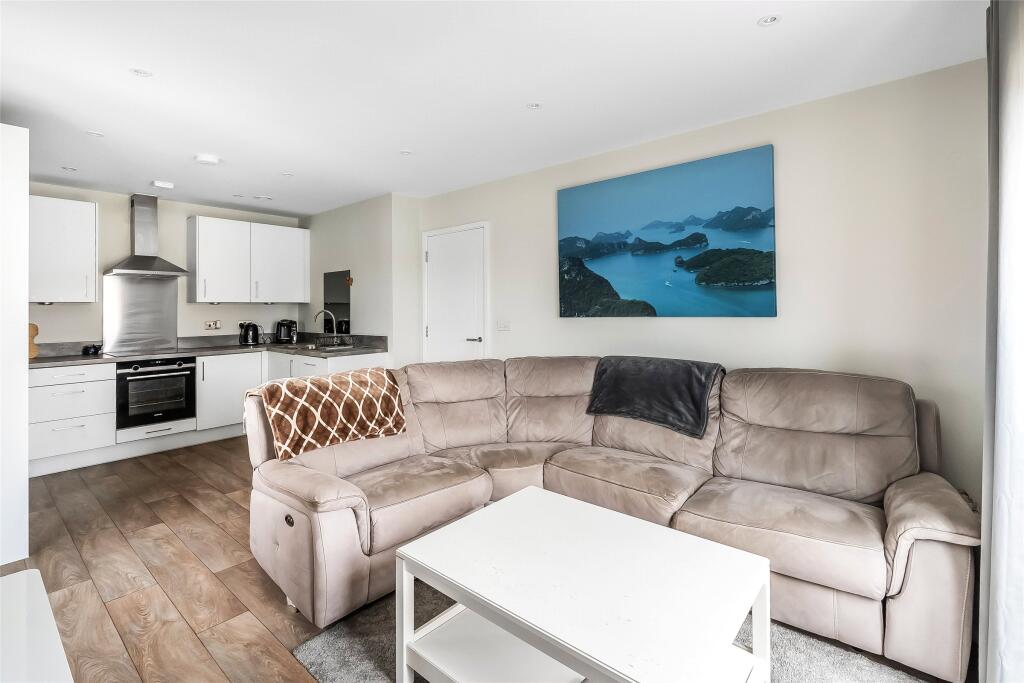 Living Area 2