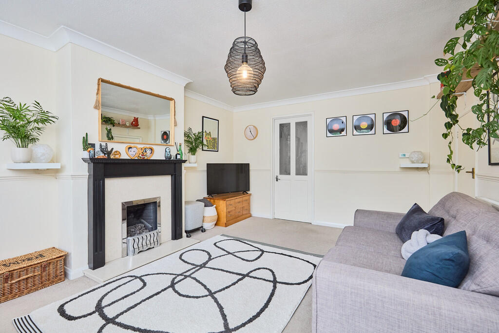 Edward Knight 202...