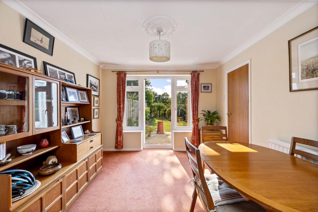 Dining room/Sitting room