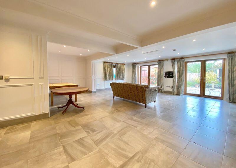 The Open-Plan Family Sitting/Dining Room