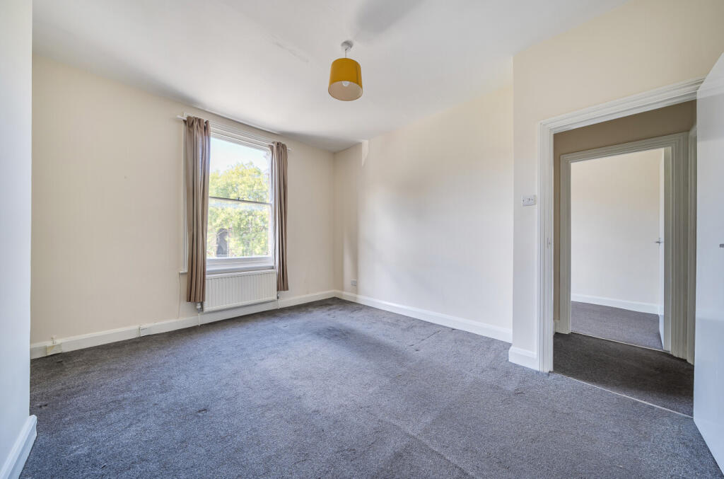 1360053-9-68d5675...