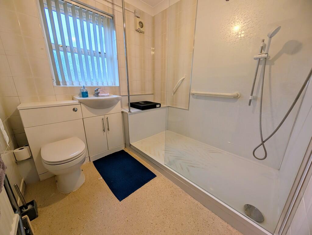 PXL_20251119_1017...