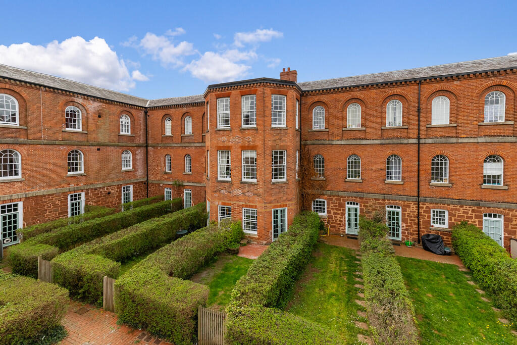 A05 - 4 Woodbury ...