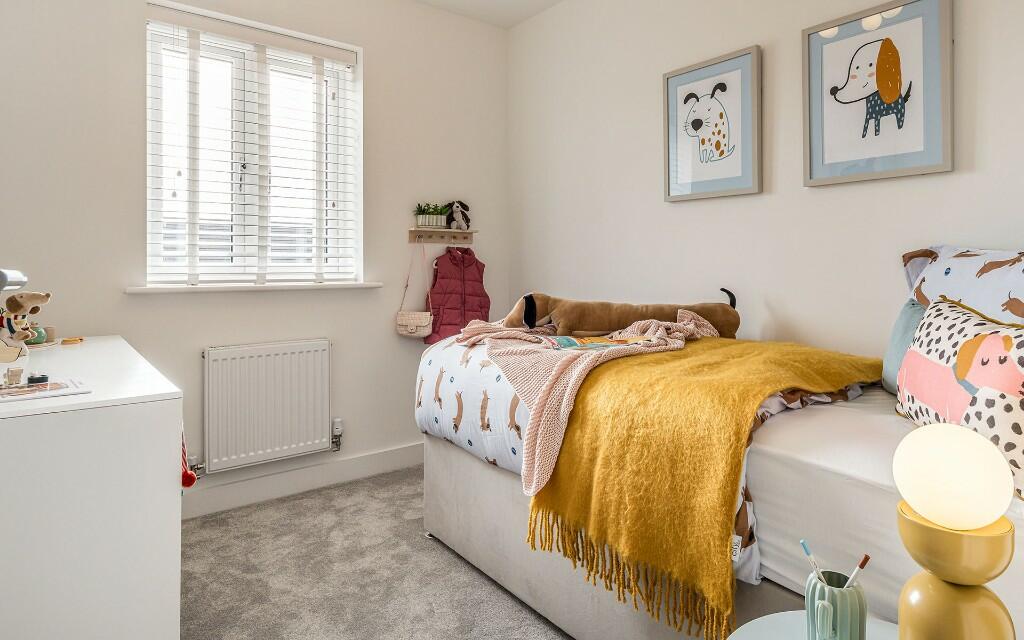 Similar Show Home