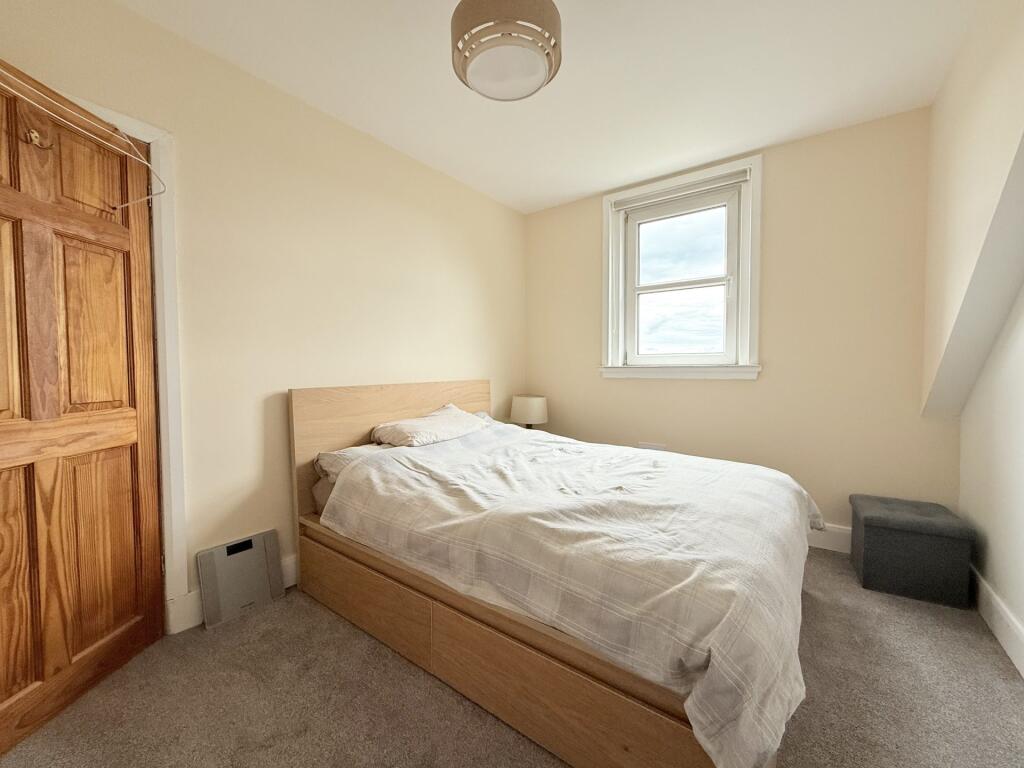 197 Church Street, Dumfries, DG2 7AZ - Braidwoods 