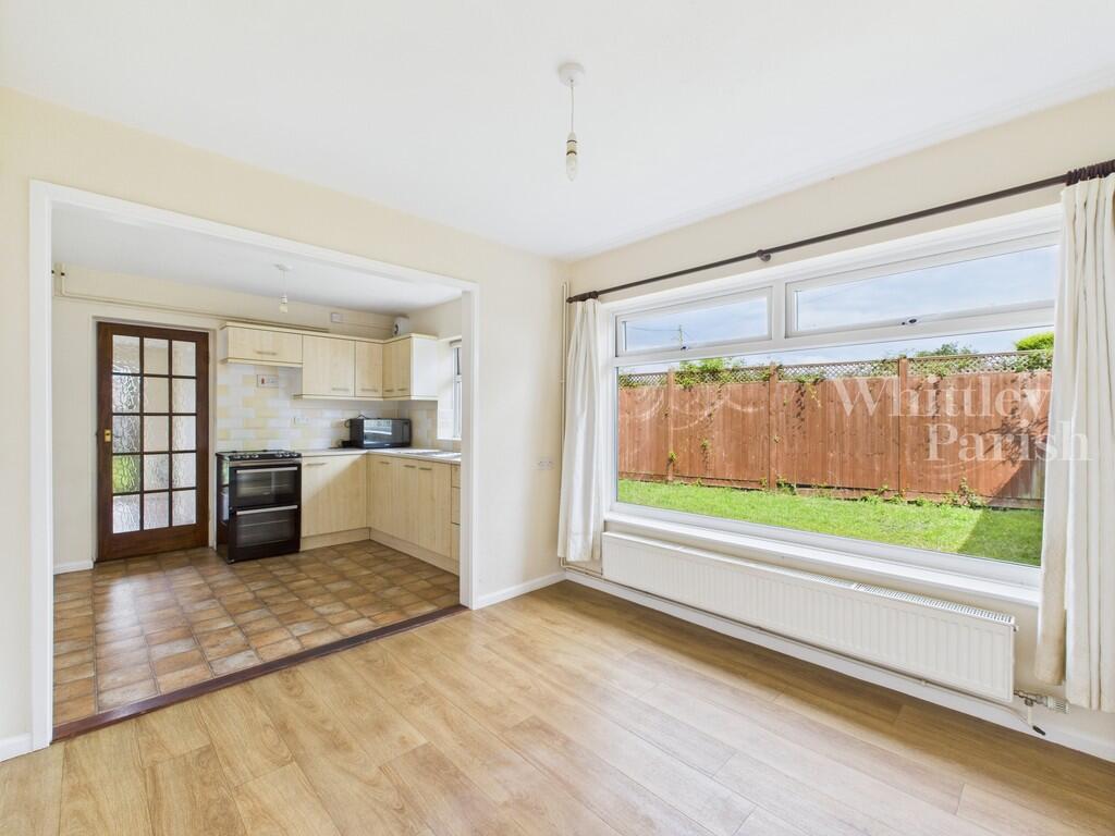 CAM04332G0-PR0444...