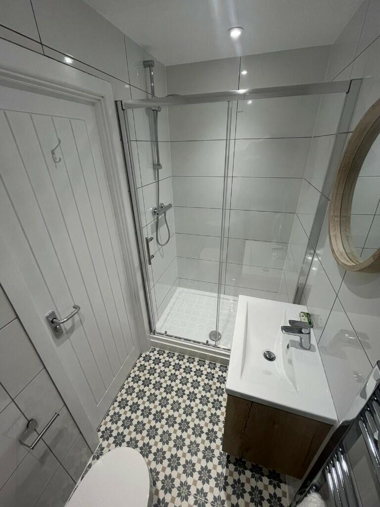 Bathroom 2