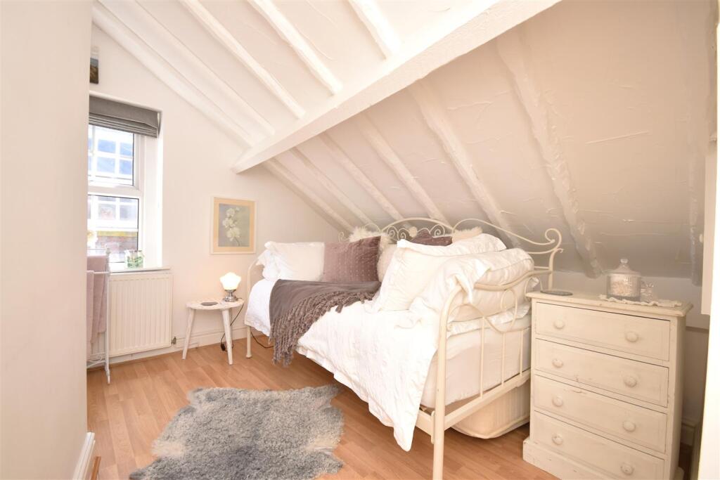 DSC_0176 - Copy (2).JPG