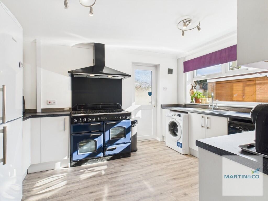 CAM03663G0-PR0127...