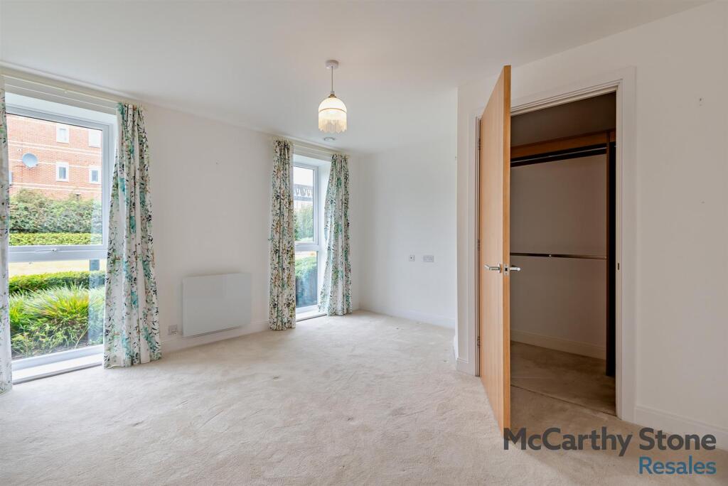 8657319-interior14-V2-800.jpg