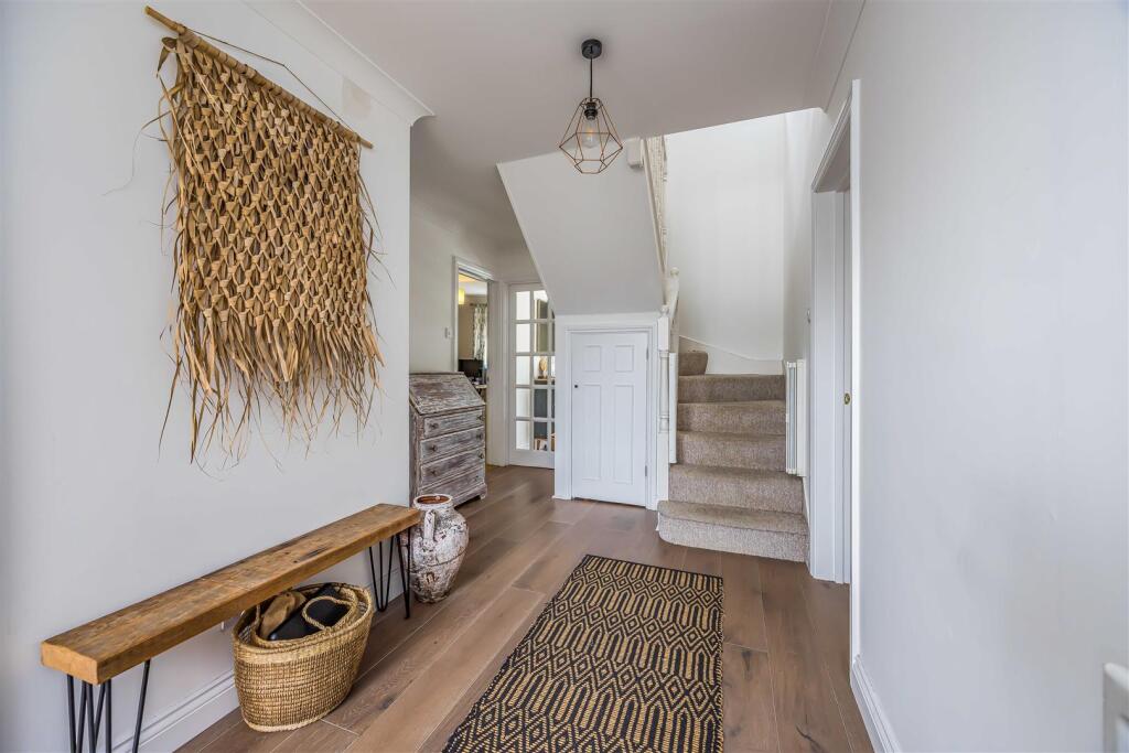 St. Ebbes Cottage, Victoria Road, Hayling Island-S