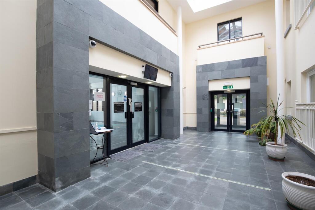 Bryn Y Mor Communal Areas