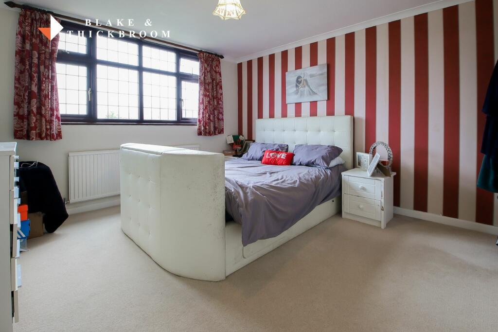 FIRST FLOOR: BEDROOM ONE