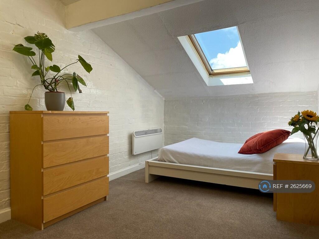 Front Bedroom
