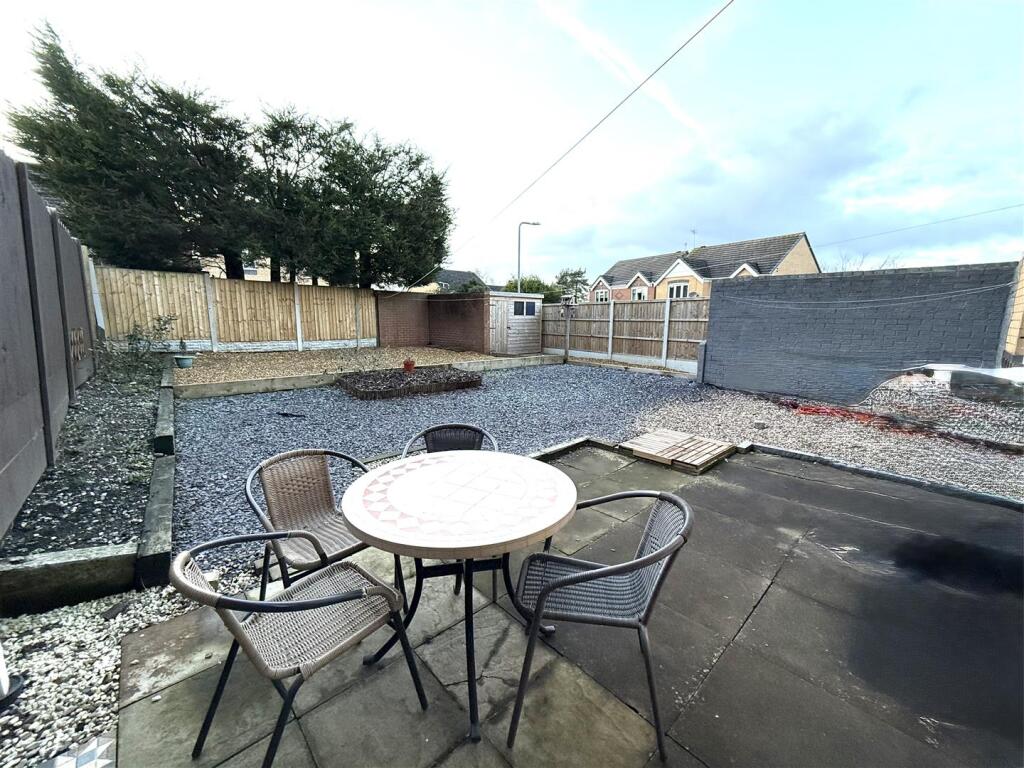 19 newhall rear 4.jpeg