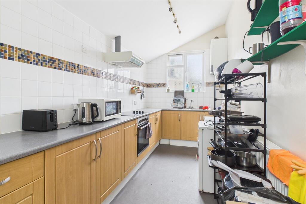 Flat B, 284, Gloucester Road, Horfield, Bristol BS