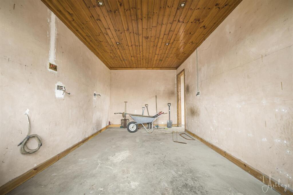 Kitchen/dining area