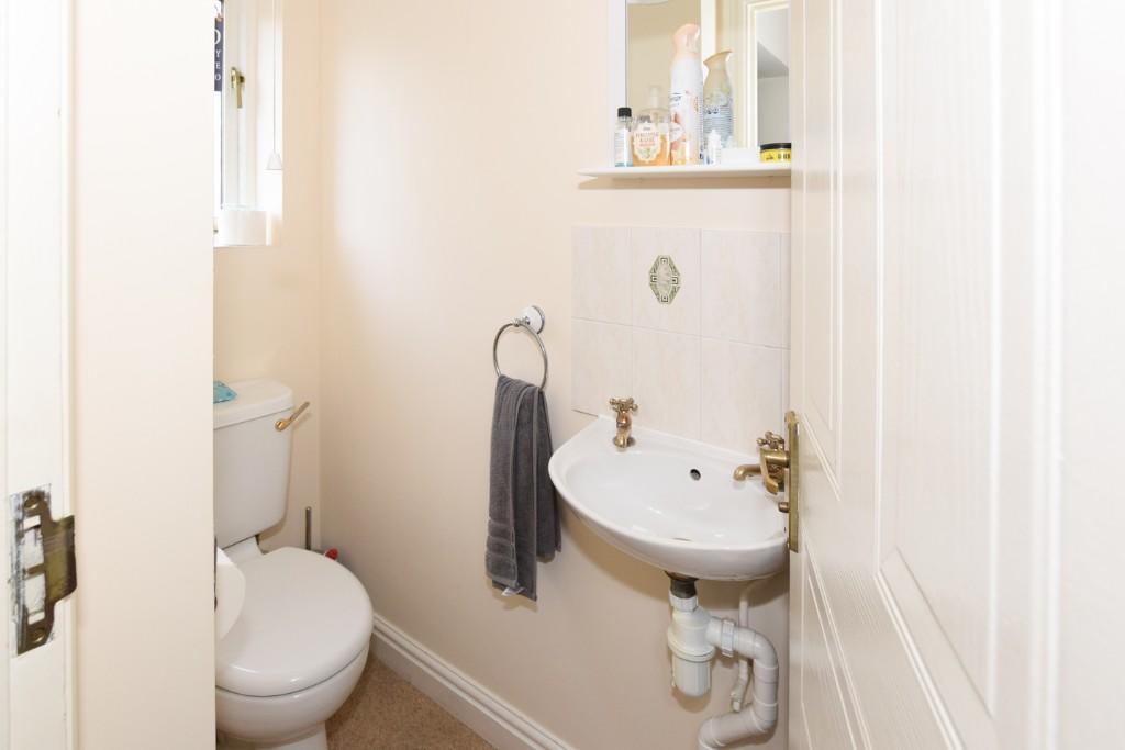 Cloakroom/WC