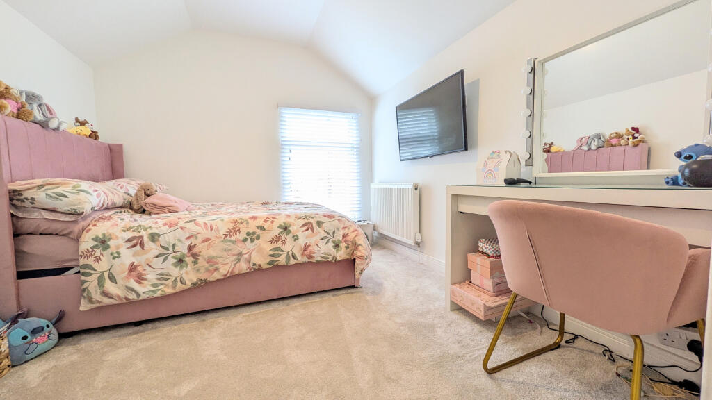 PXL_20250904_084425260.MP~2