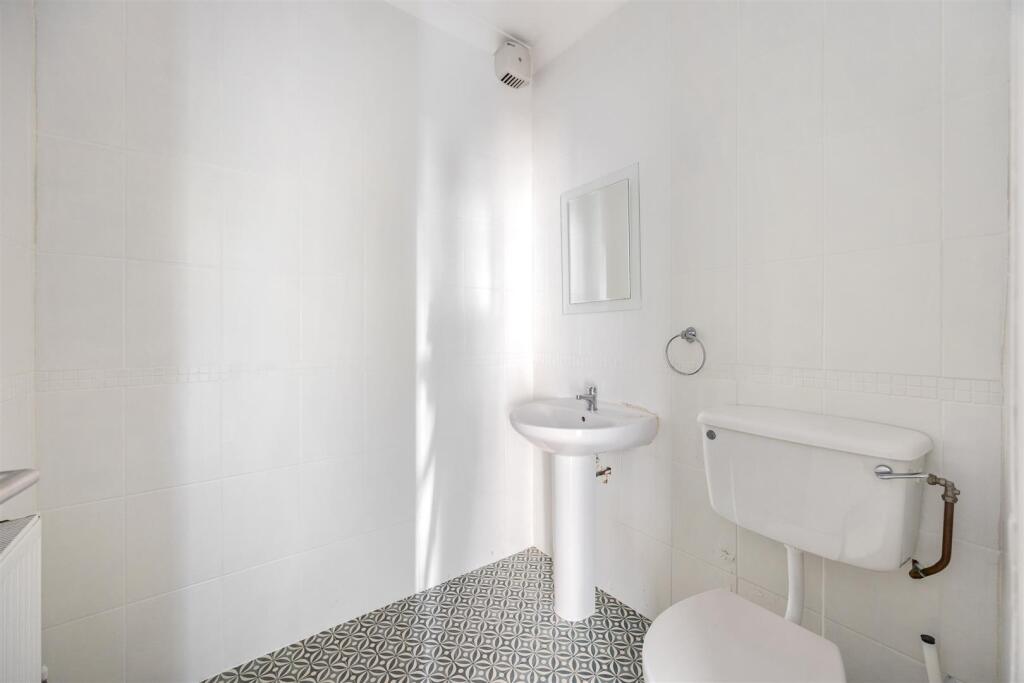 Grange Park, 14-034.jpg