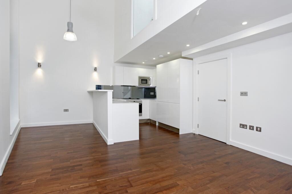 6 Paynes and Bort...