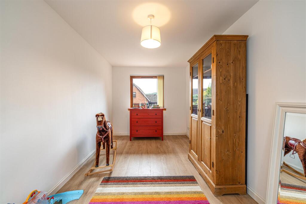 3 Abbotsview Gardens Galashiels 12.jpg