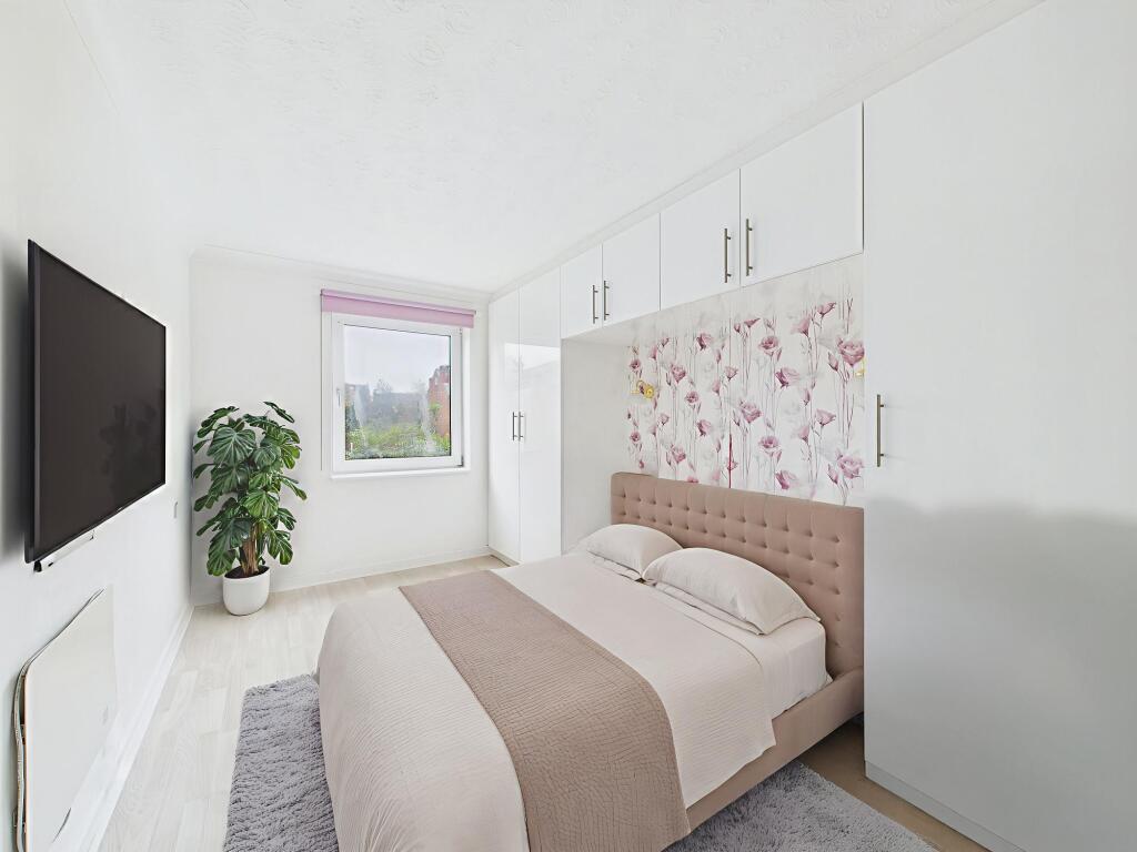 Bedroom (Virtually Furnished)