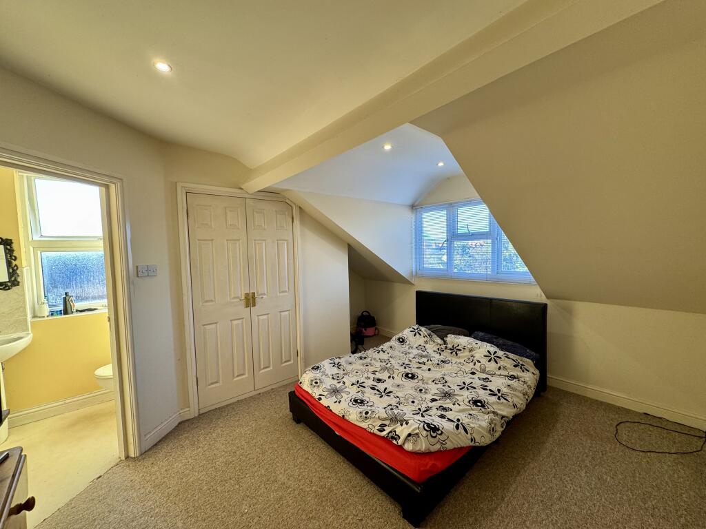 double bedroom