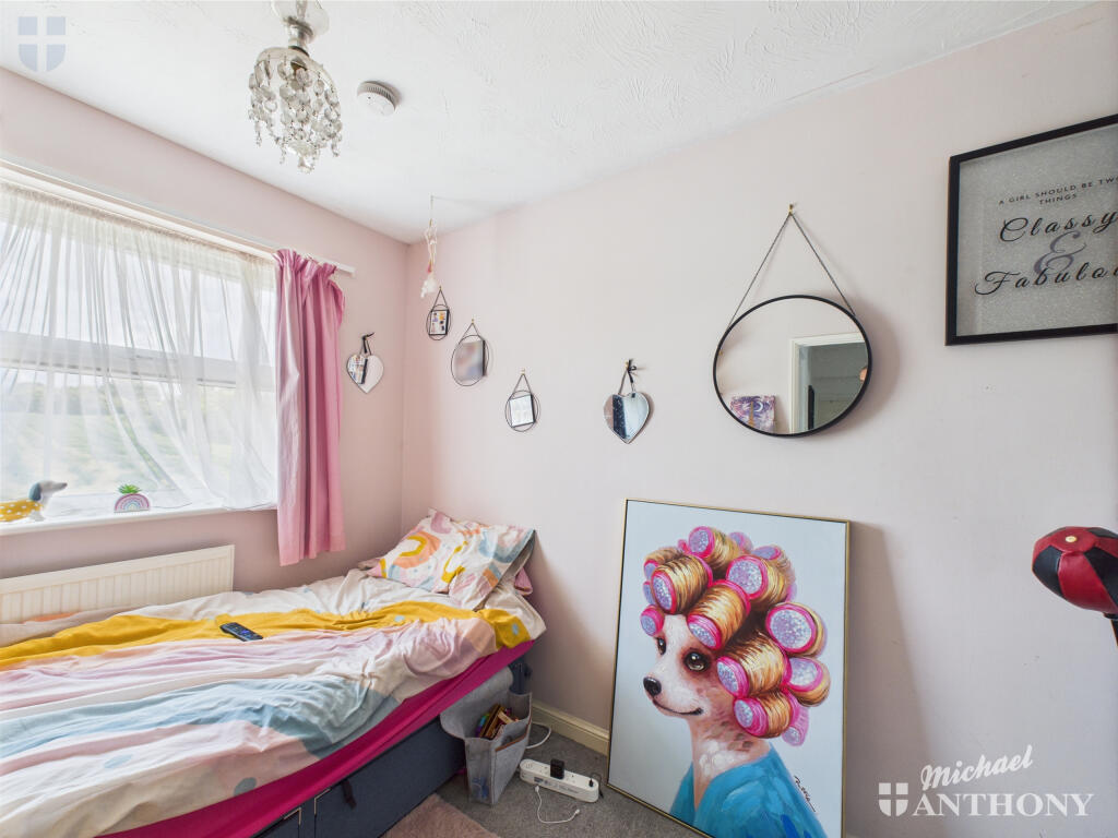 CAM03218G0-PR0662-STILL025