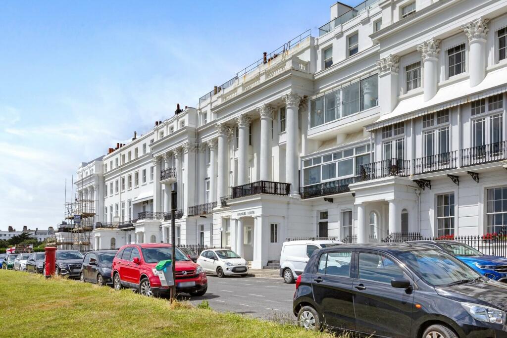 Arundel Terrace, 7-019.jpg