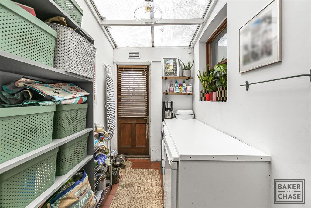 Lean to/Utility Room