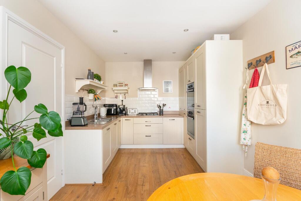 2A4RPY - KitchenDiner D.jpg