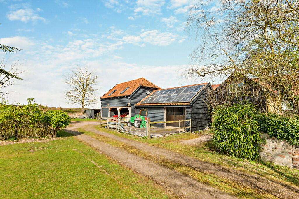 8640802-exterior2...