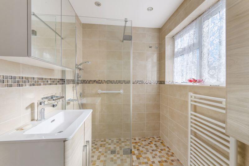 Family Shower Room